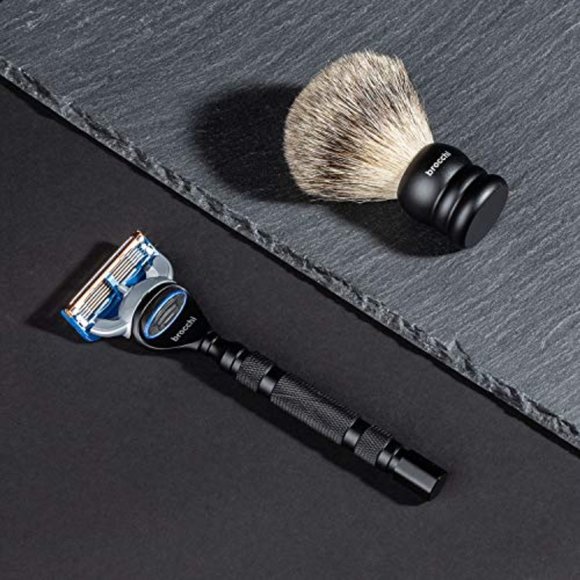 Brocchi For Men  Professional Smooth Shave Kit - Picture 4 of 6